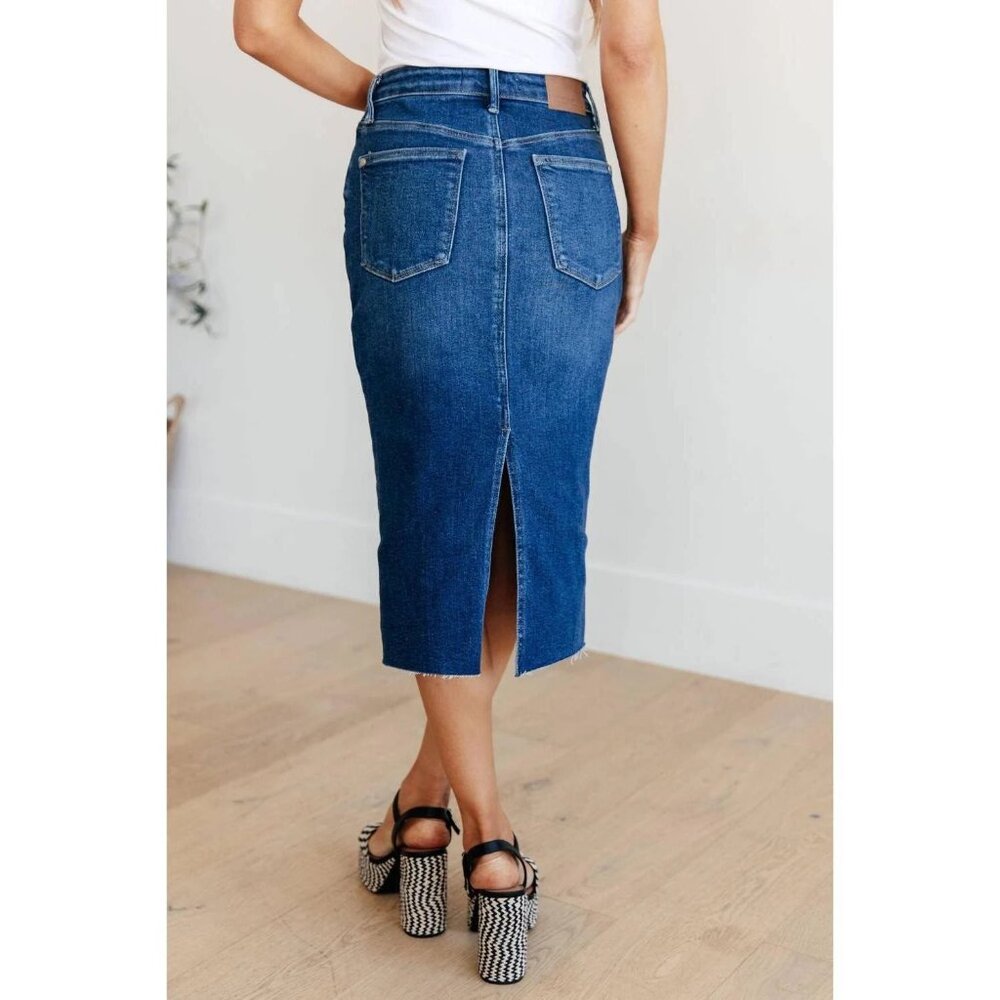 NWT Judy Blue High Rise Raw Hem Mid Length Denim Skirt Size LARGE Med Blue - Picture 7 of 10